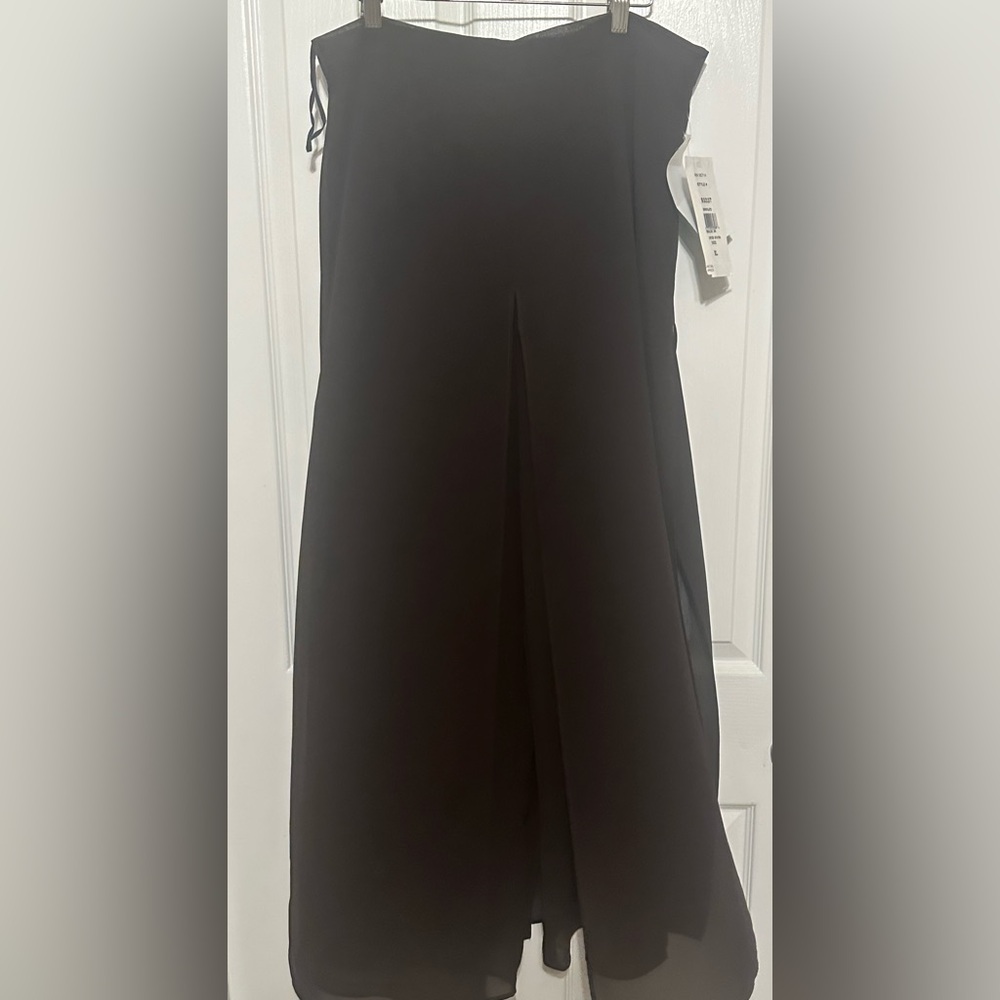 New Flowing Chocolate Pants Flows like Skirt